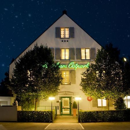 Hotel Am Ostpark Neubiberg Exterior foto